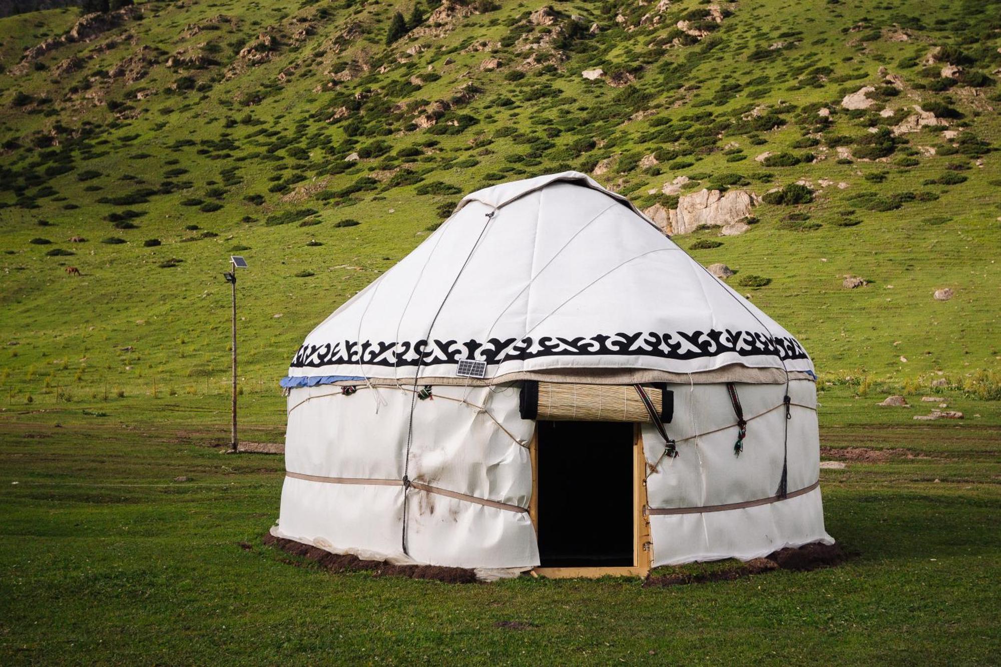 Eco Yurt Camp Arashan&Guest House Gulnara in Altyn Arashan valley, Ala-Kul lake Teploklyuchenka Dış mekan fotoğraf