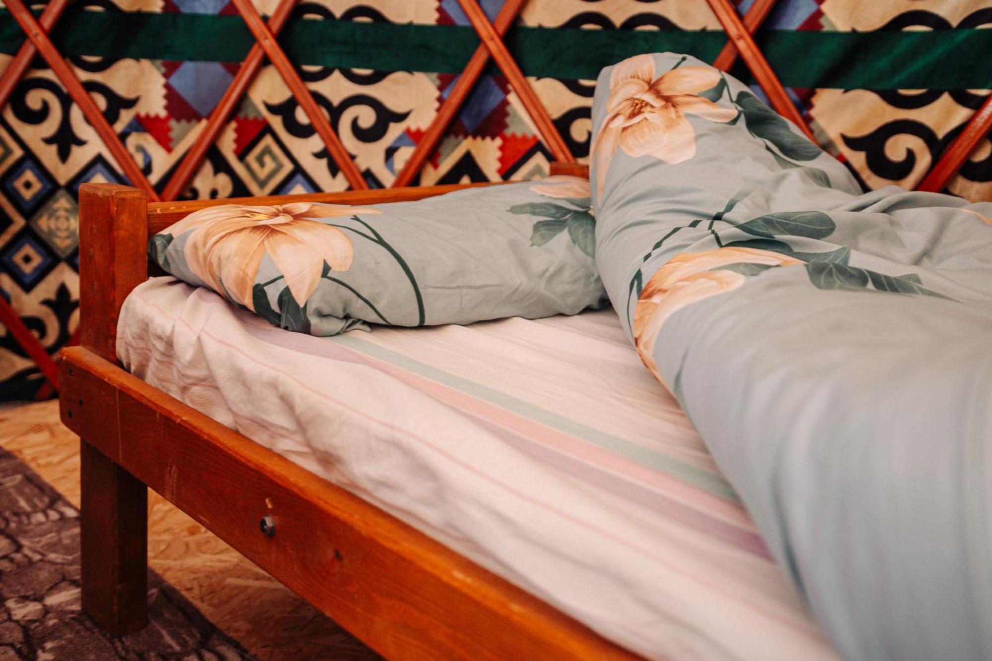 Eco Yurt Camp Arashan&Guest House Gulnara in Altyn Arashan valley, Ala-Kul lake Teploklyuchenka Dış mekan fotoğraf