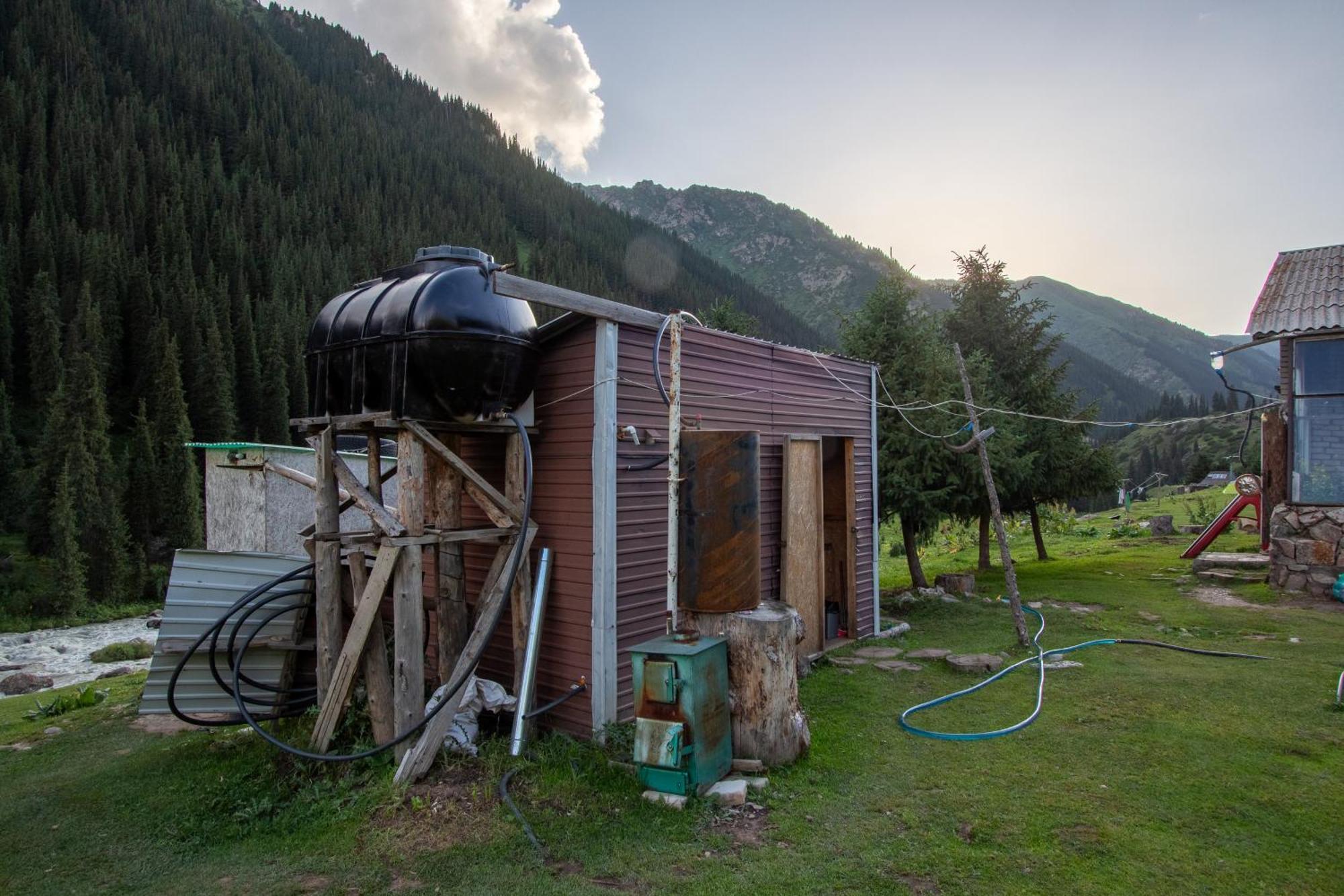 Eco Yurt Camp Arashan&Guest House Gulnara in Altyn Arashan valley, Ala-Kul lake Teploklyuchenka Dış mekan fotoğraf